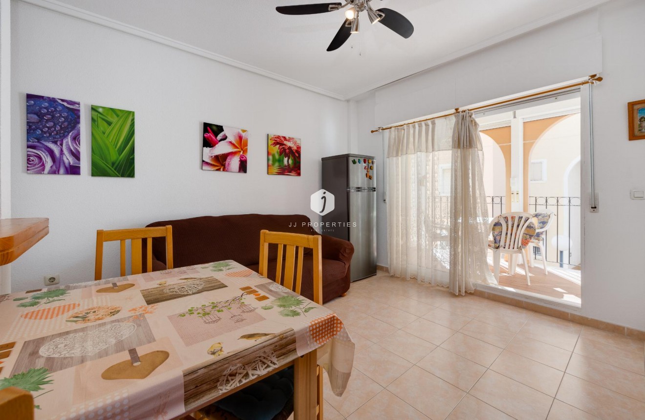 Tweedehands - Bungalow -
Torrevieja - Costa Blanca