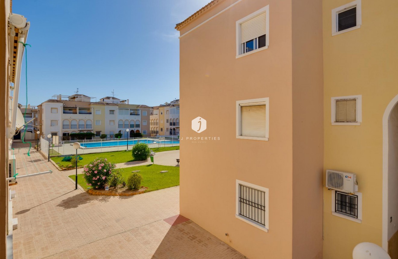 Tweedehands - Bungalow -
Torrevieja - Costa Blanca