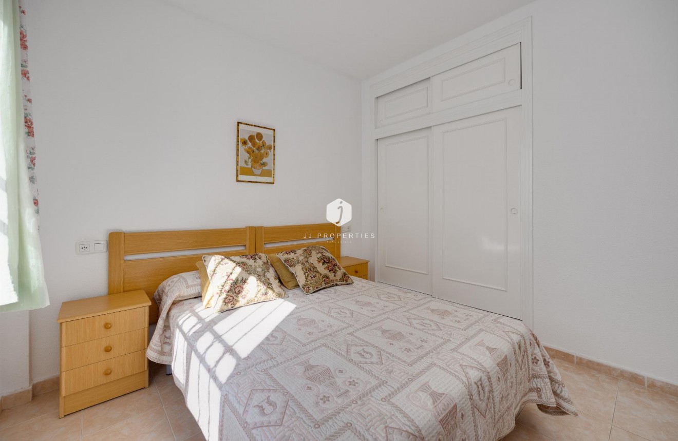 Tweedehands - Bungalow -
Torrevieja - Costa Blanca