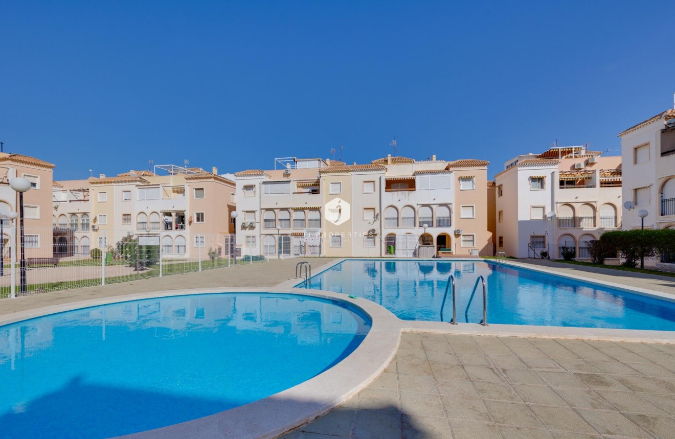 Tweedehands - Bungalow -
Torrevieja - Costa Blanca