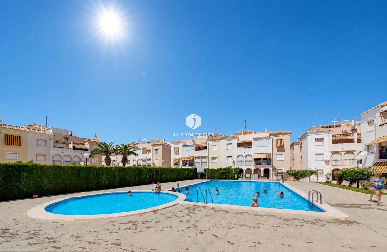 Tweedehands - Bungalow -
Torrevieja - Costa Blanca