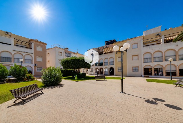 Tweedehands - Bungalow -
Torrevieja - Costa Blanca