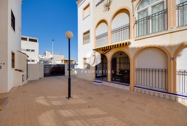 Tweedehands - Bungalow -
Torrevieja - Costa Blanca