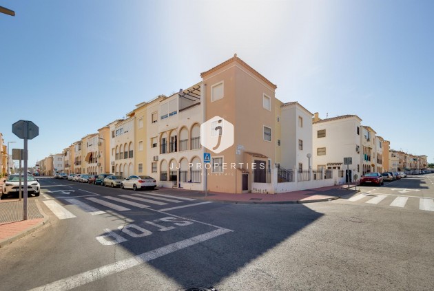 Tweedehands - Bungalow -
Torrevieja - Costa Blanca