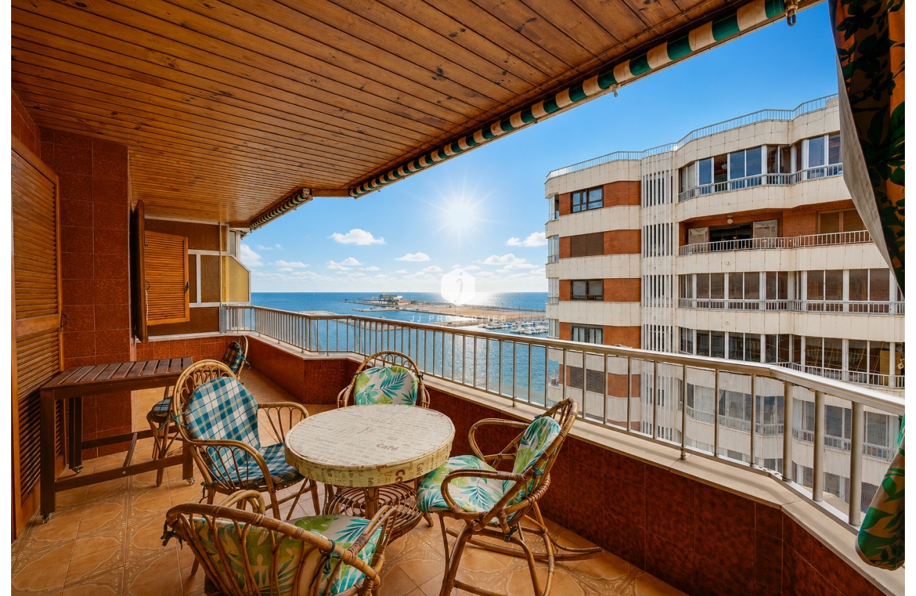 Tweedehands - Appartement / flat -
Torrevieja - Costa Blanca