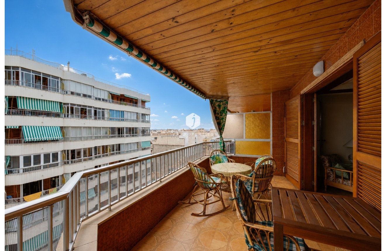 Tweedehands - Appartement / flat -
Torrevieja - Costa Blanca