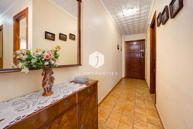Tweedehands - Appartement / flat -
Torrevieja - Costa Blanca