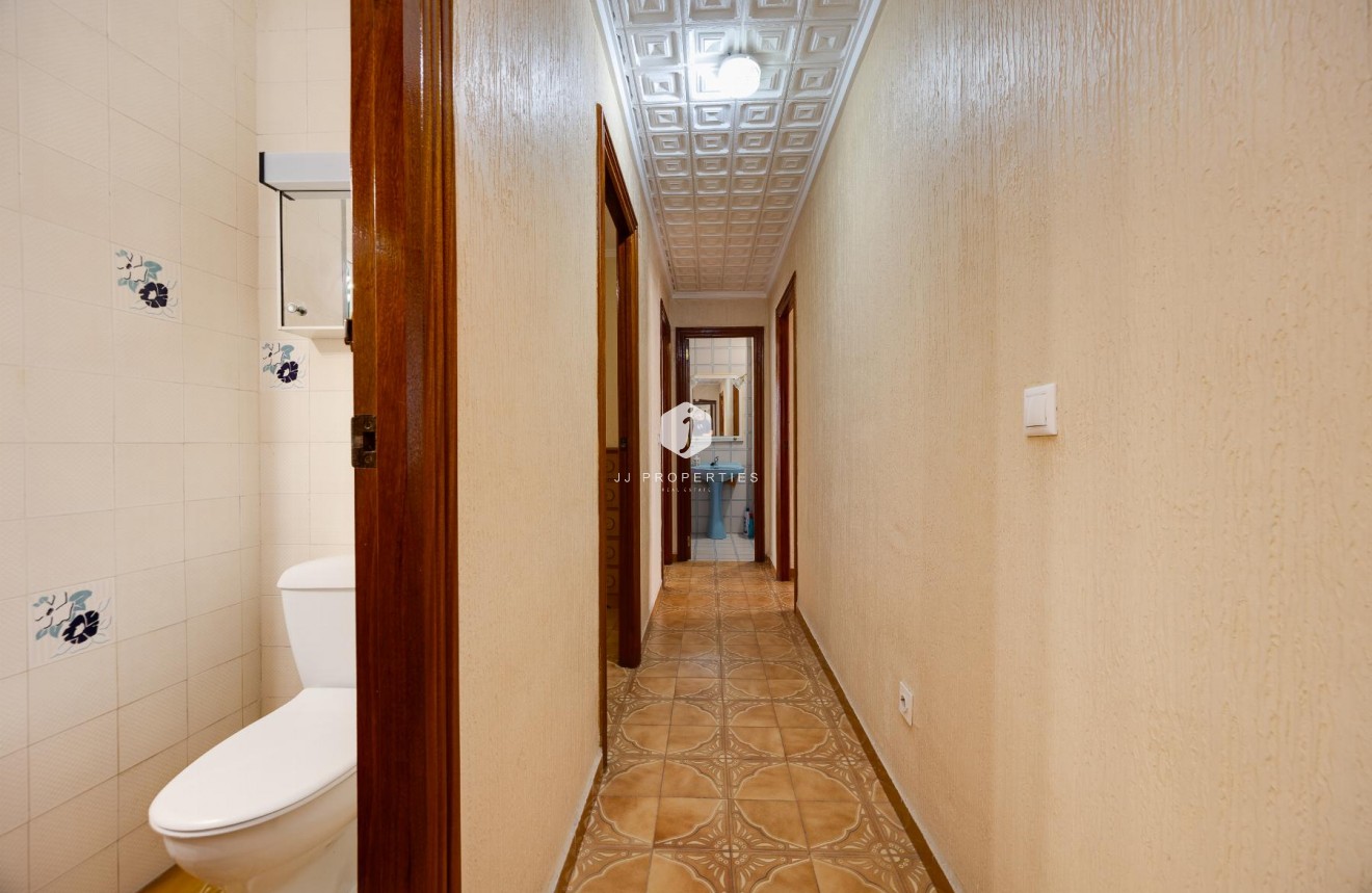 Tweedehands - Appartement / flat -
Torrevieja - Costa Blanca