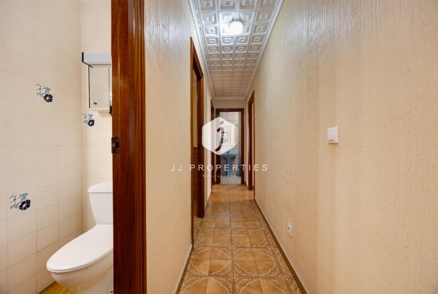Tweedehands - Appartement / flat -
Torrevieja - Costa Blanca