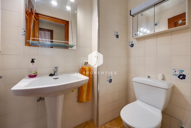 Tweedehands - Appartement / flat -
Torrevieja - Costa Blanca