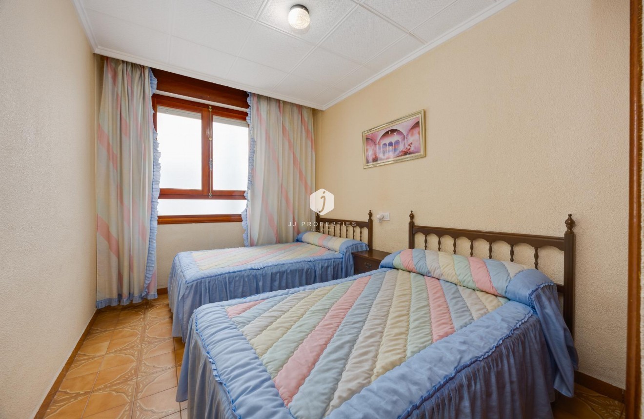 Tweedehands - Appartement / flat -
Torrevieja - Costa Blanca