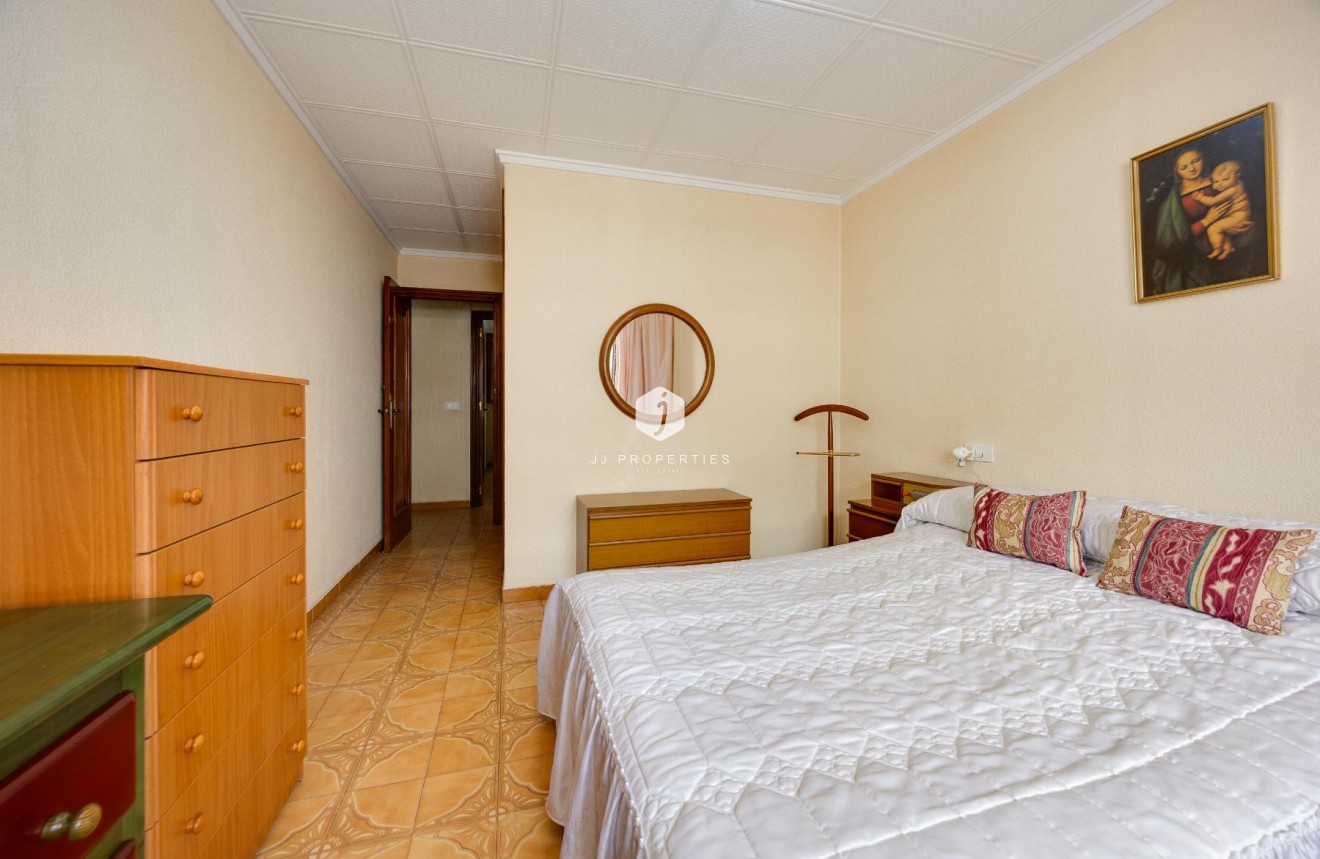 Tweedehands - Appartement / flat -
Torrevieja - Costa Blanca