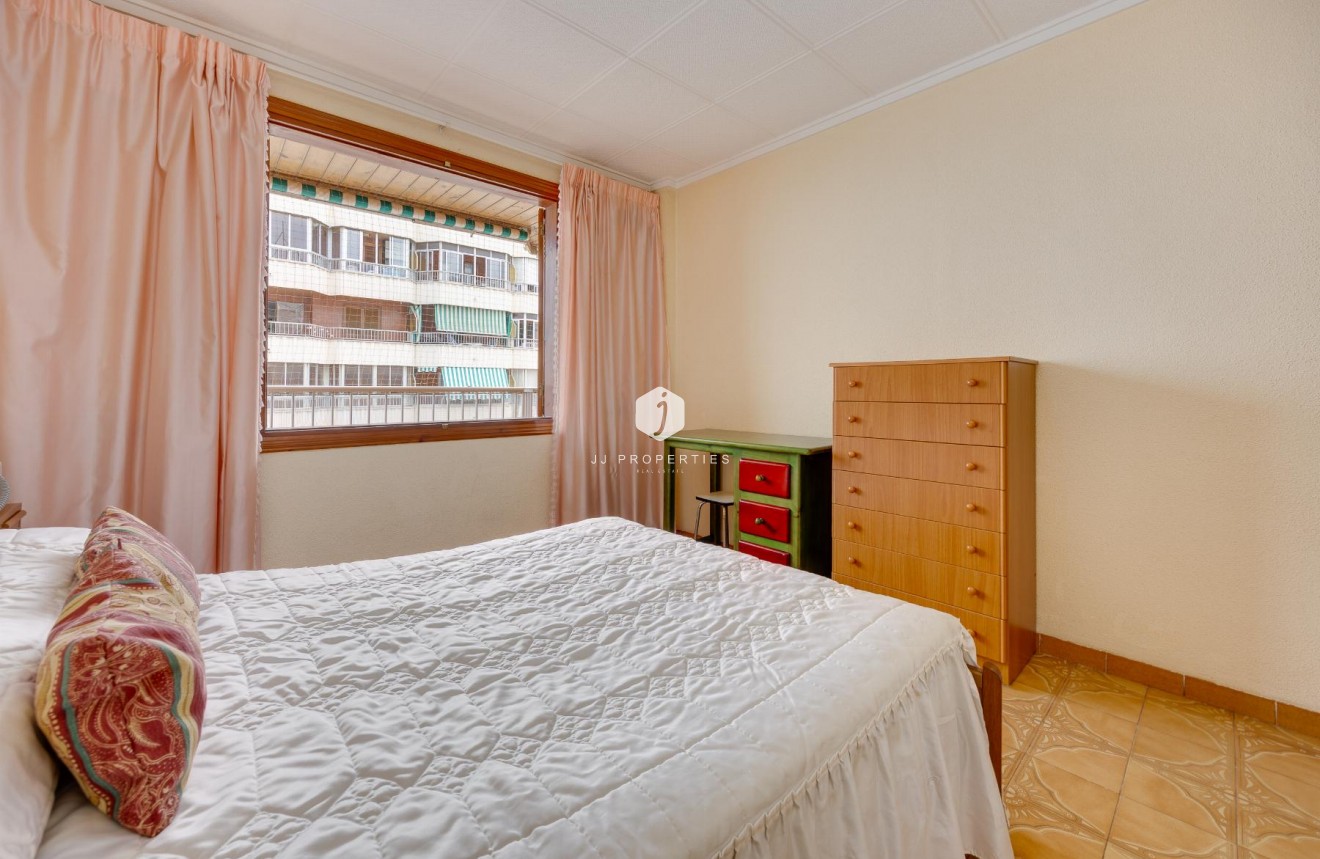 Tweedehands - Appartement / flat -
Torrevieja - Costa Blanca
