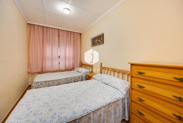 Tweedehands - Appartement / flat -
Torrevieja - Costa Blanca