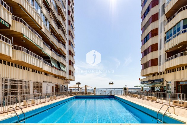 Tweedehands - Appartement / flat -
Torrevieja - Costa Blanca