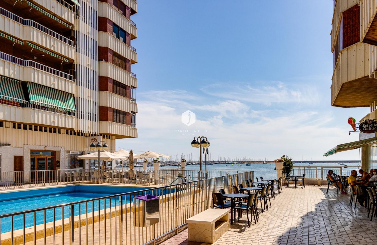 Tweedehands - Appartement / flat -
Torrevieja - Costa Blanca