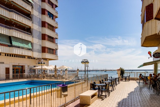 Tweedehands - Appartement / flat -
Torrevieja - Costa Blanca
