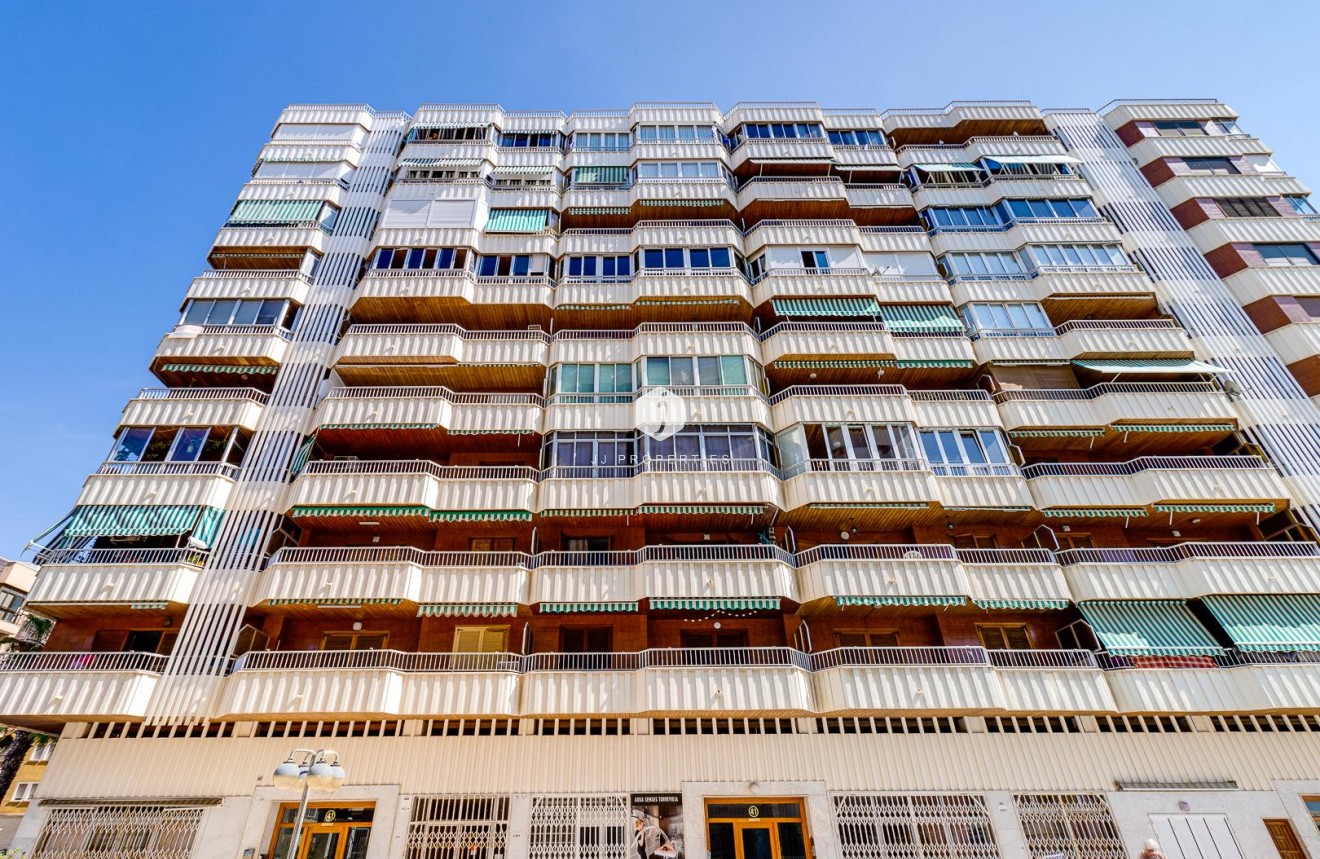 Tweedehands - Appartement / flat -
Torrevieja - Costa Blanca