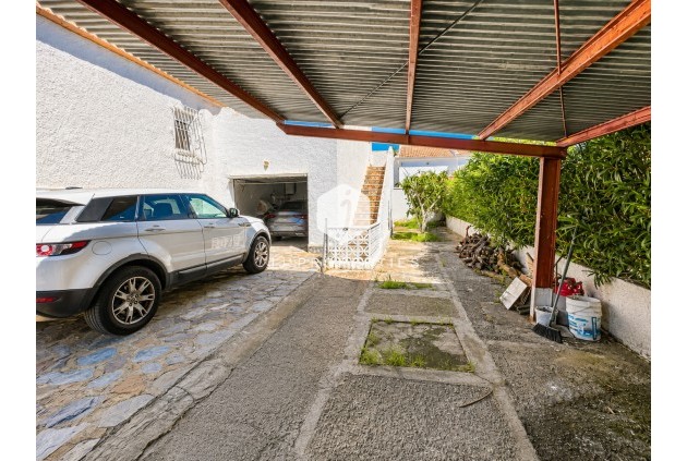 Resale - Villa -
Torrevieja - Costa Blanca