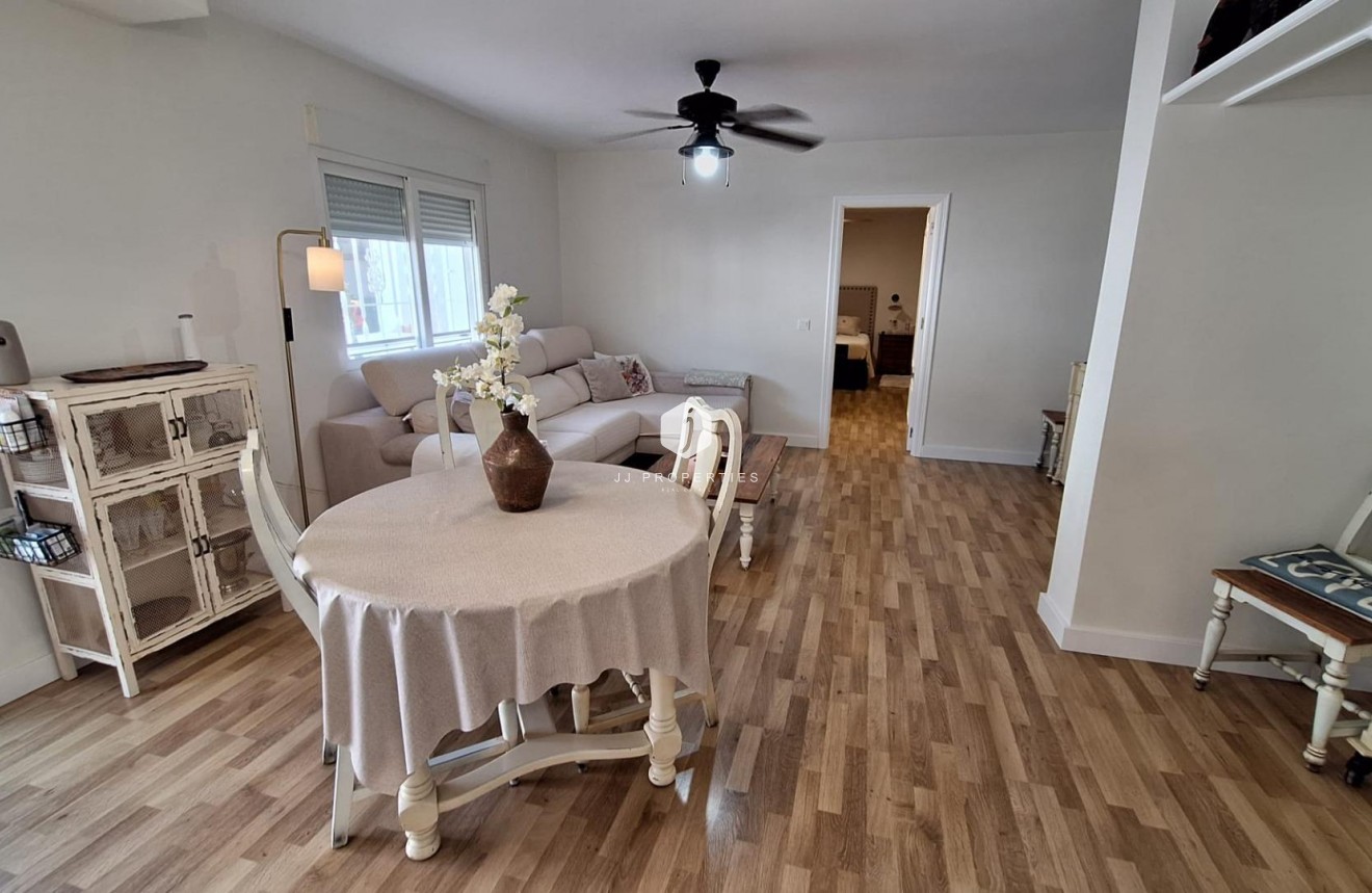 Aus zweiter Hand - Villa -
Torrevieja - Los Balcones - Los Altos del Edén