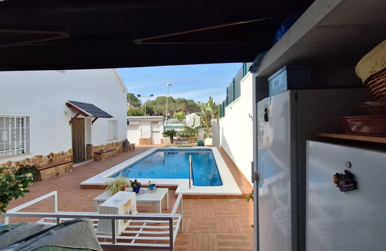 Aus zweiter Hand - Villa -
Torrevieja - Los Balcones - Los Altos del Edén