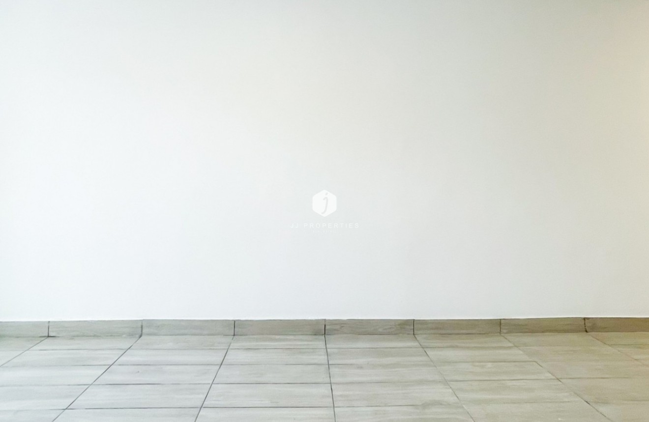 D'occasion - Appartement -
Torrevieja - Costa Blanca