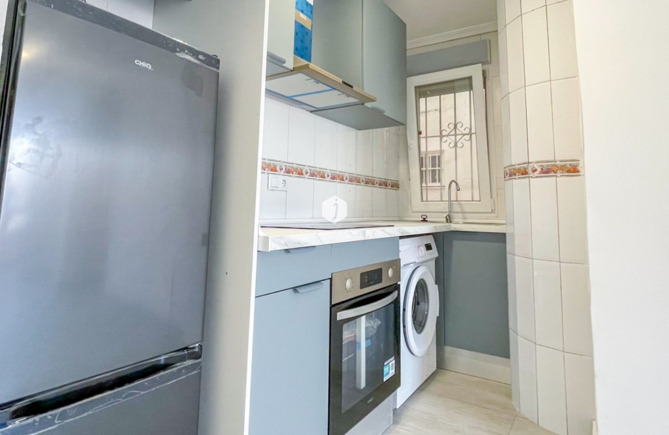 D'occasion - Appartement -
Torrevieja - Costa Blanca