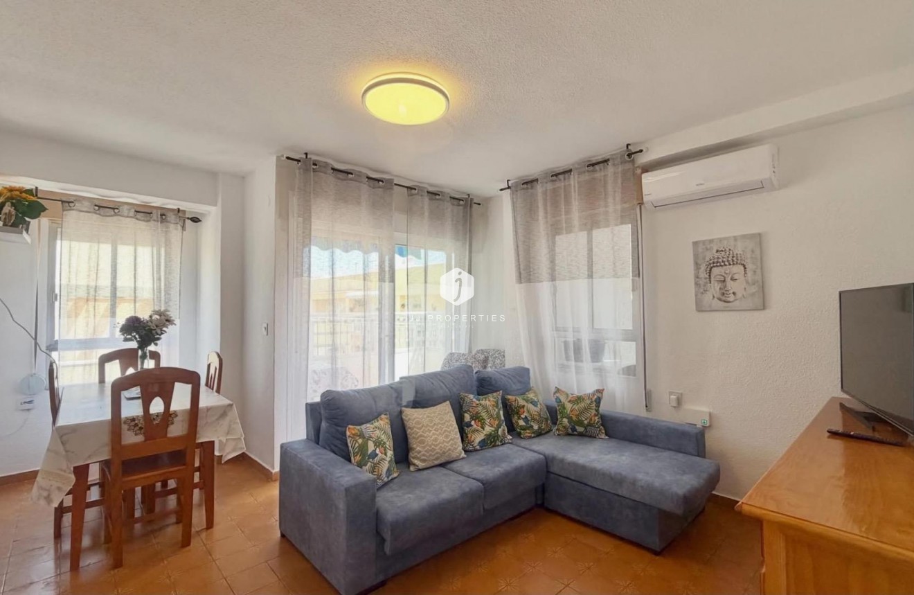 D'occasion - Attique -
Torrevieja - Habaneras