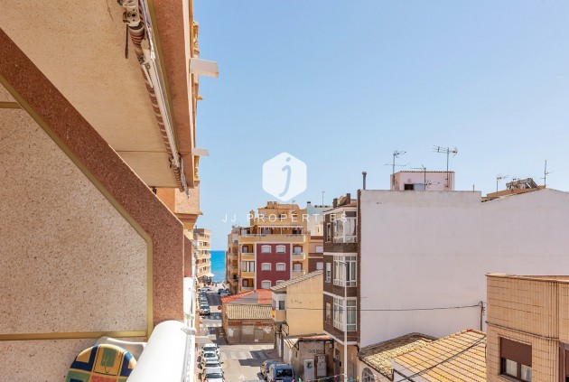 Resale - Apartment / flat -
La Mata - Costa Blanca