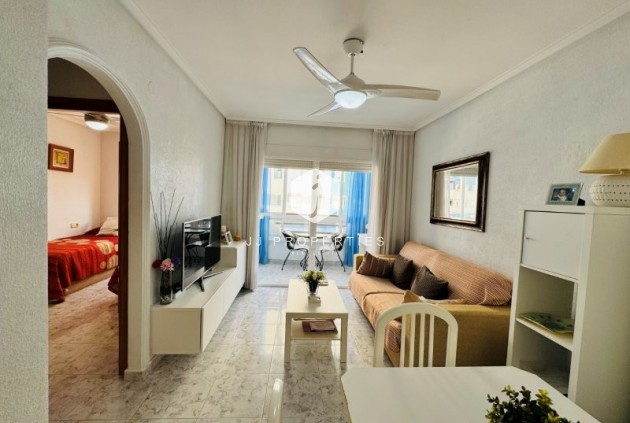 Resale - Apartment / flat -
La Mata - Costa Blanca