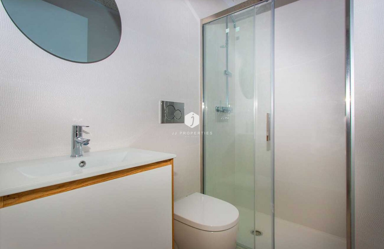 D'occasion - Appartement -
Torrevieja - CENTRE PLAYA DEL CURA LAS PISCINAS