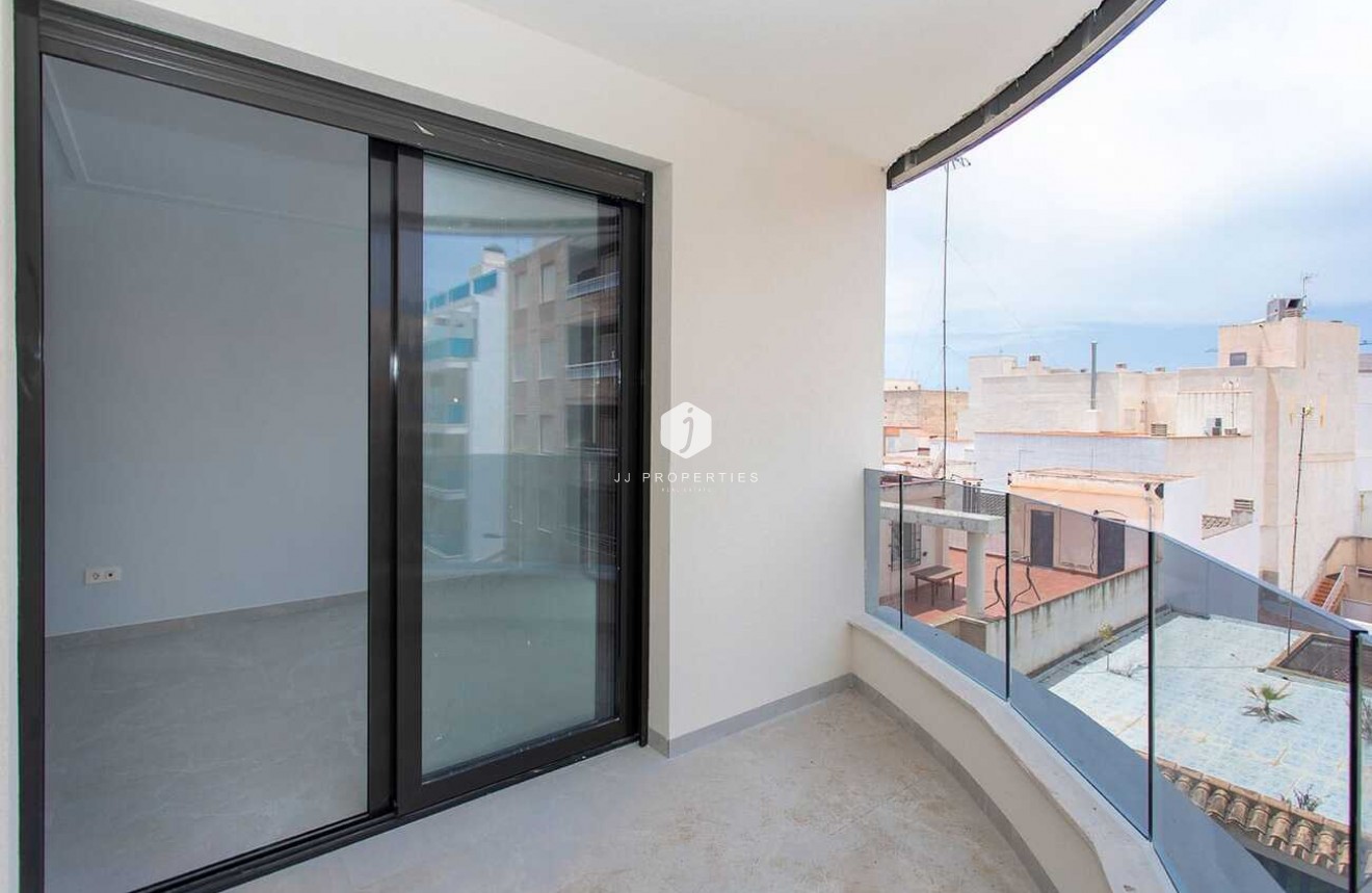 D'occasion - Appartement -
Torrevieja - CENTRE PLAYA DEL CURA LAS PISCINAS