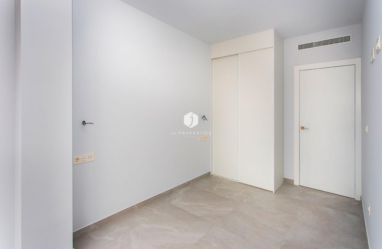 Segunda mano - Apartamento / piso -
Torrevieja - Playa del Cura