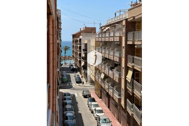 Segunda mano - Apartamento / piso -
Torrevieja - Playa del Cura