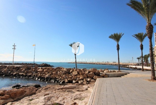 Segunda mano - Apartamento / piso -
Torrevieja - Playa del Cura