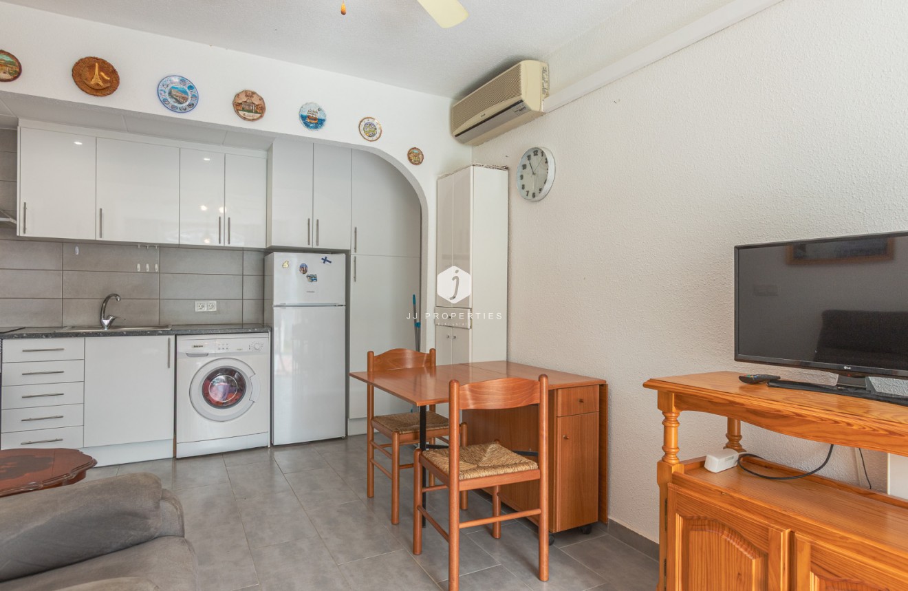 Tweedehands - Bungalow -
Torrevieja - Costa Blanca