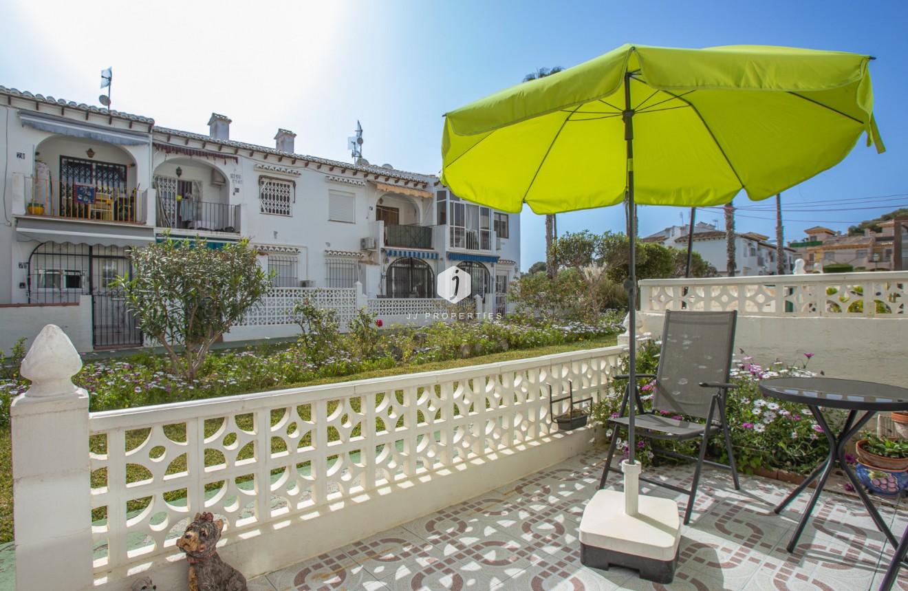 Tweedehands - Bungalow -
Torrevieja - Costa Blanca