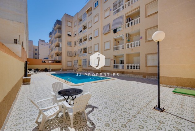 Resale - Apartment / flat -
Torrevieja - Playa del Cura