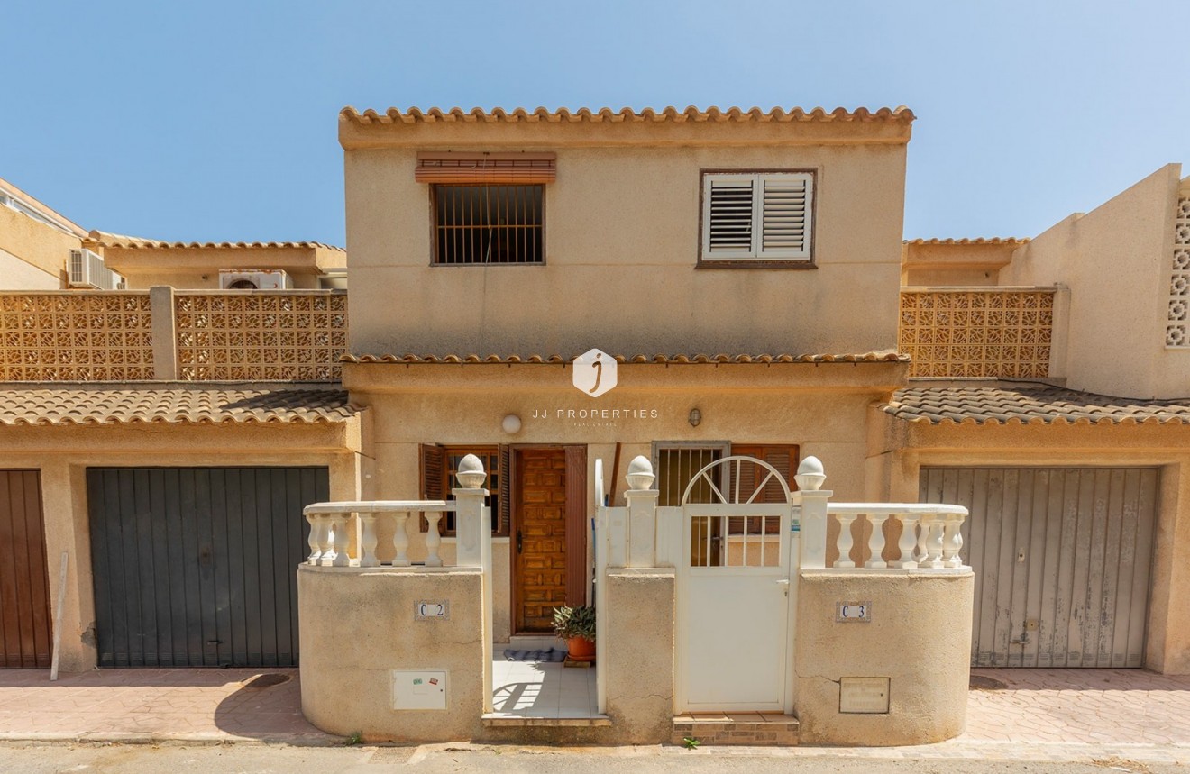 Resale - Chalet -
La Mata - Costa Blanca