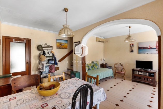 Resale - Chalet -
La Mata - Costa Blanca