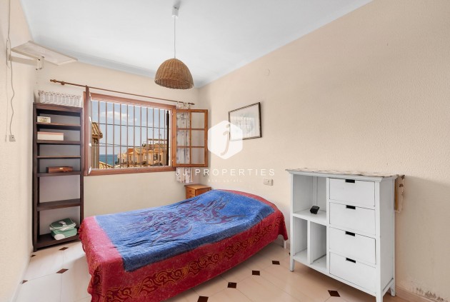 Resale - Chalet -
La Mata - Costa Blanca