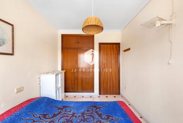 Resale - Chalet -
La Mata - Costa Blanca