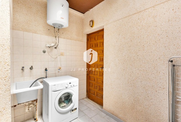 Resale - Chalet -
La Mata - Costa Blanca
