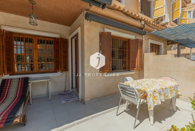 Resale - Chalet -
La Mata - Costa Blanca