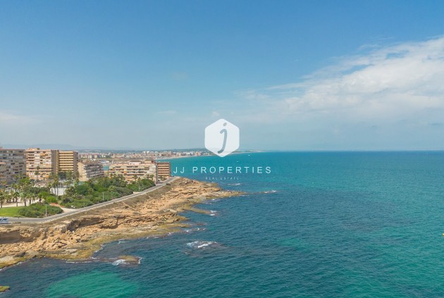 Resale - Chalet -
La Mata - Costa Blanca