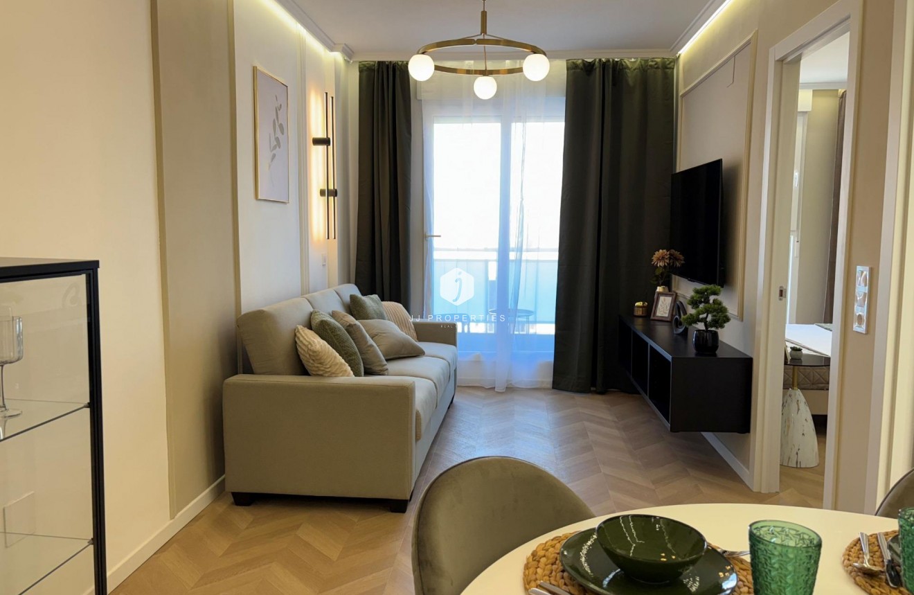 Aus zweiter Hand - Wohnung -
Torrevieja - Playa del Cura