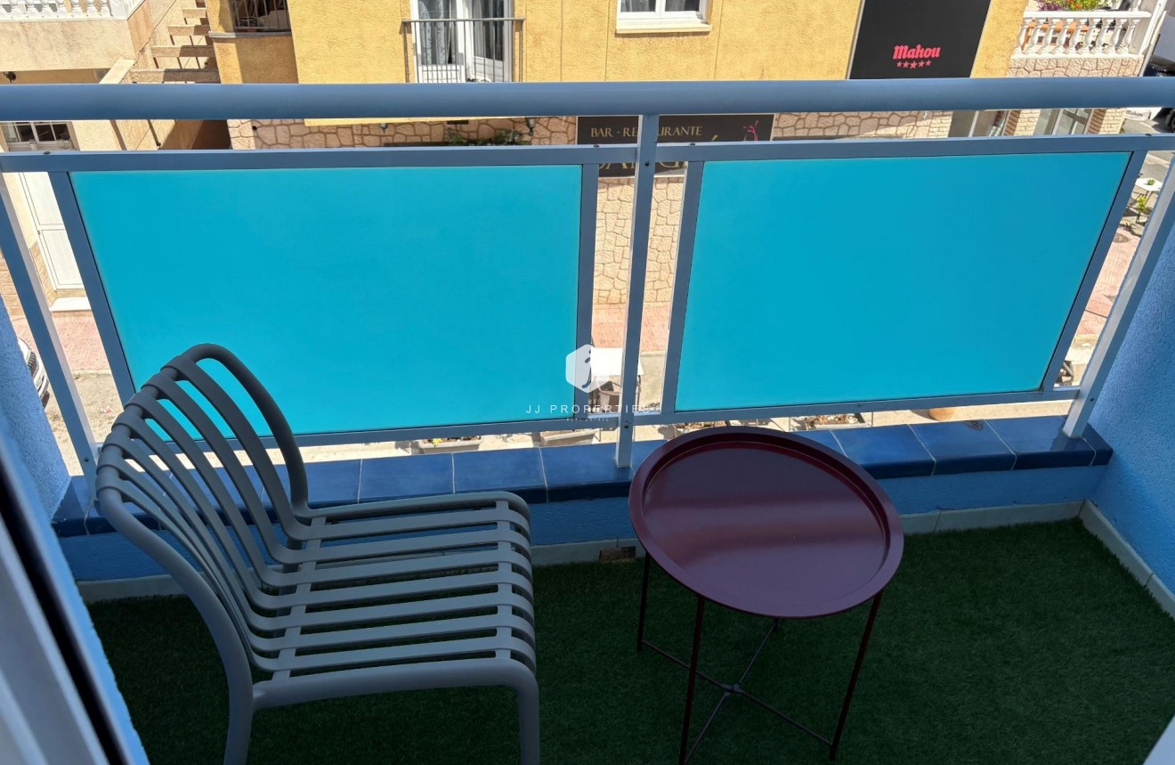 Aus zweiter Hand - Wohnung -
Torrevieja - Playa del Cura
