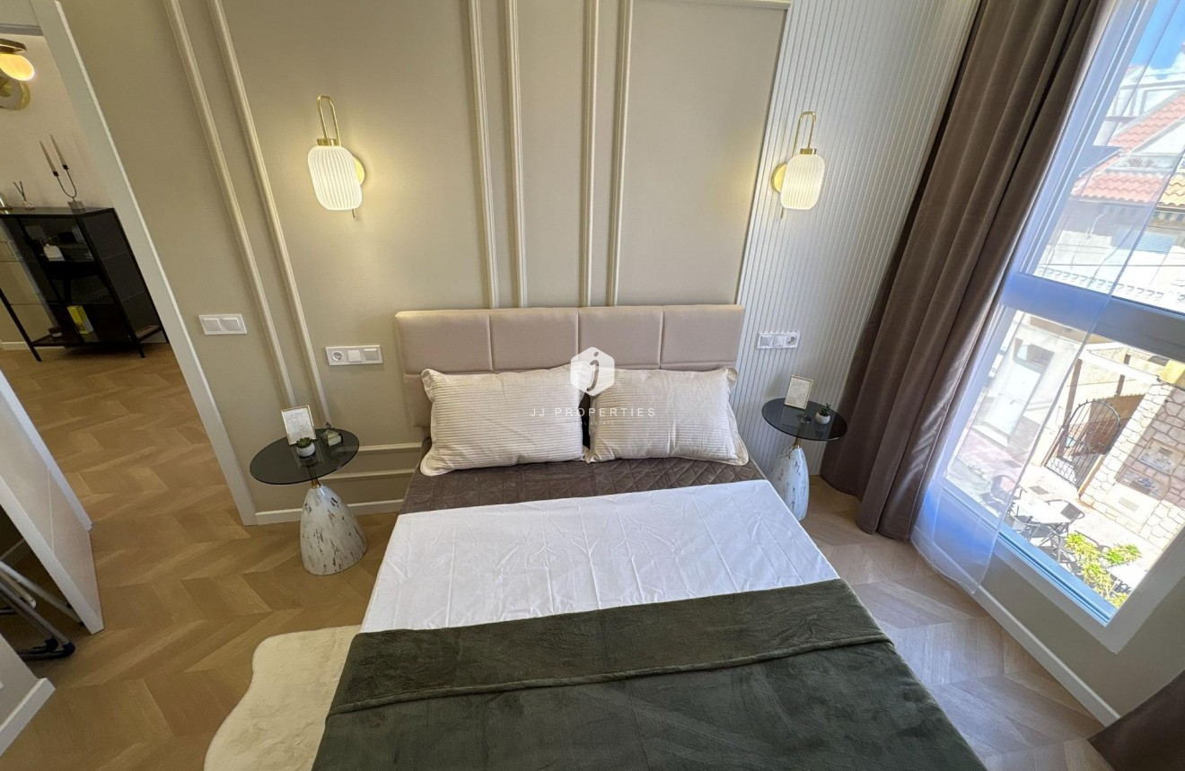Aus zweiter Hand - Wohnung -
Torrevieja - Playa del Cura