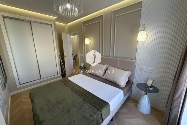 Aus zweiter Hand - Wohnung -
Torrevieja - Playa del Cura