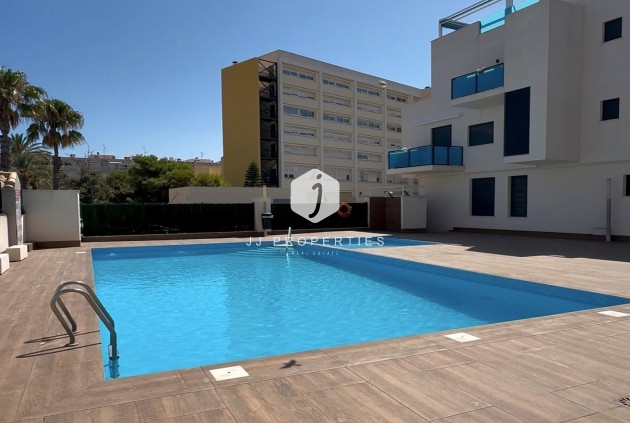 Aus zweiter Hand - Wohnung -
Torrevieja - Playa del Cura